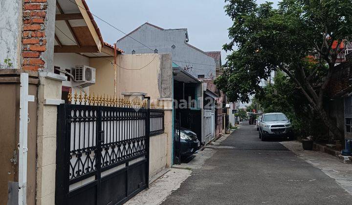 Dijual Rumah Di Tegal Gundil 2