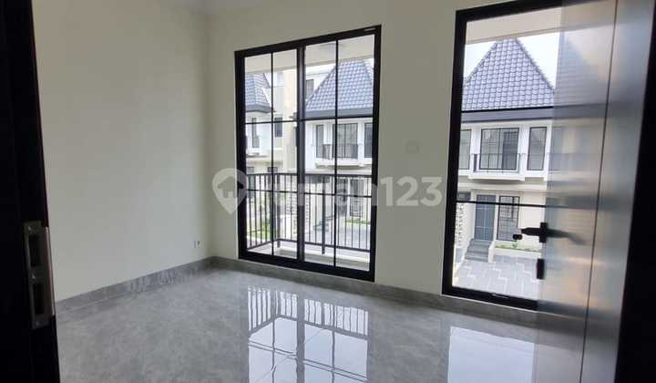 Ready-to-Occupy House in Summarecon Bogor
