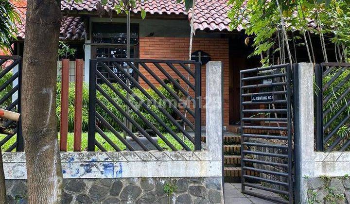 Dijual Rumah 2 Lantai Hitung Tanah Di Pinggir Pintu Tol  1