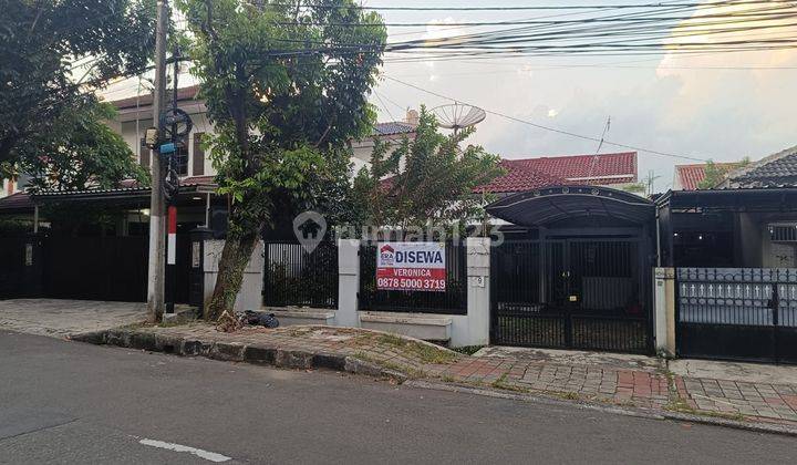 Disewakan Rumah Cocok Untuk Salon, Apotik, Spa,kantor 1