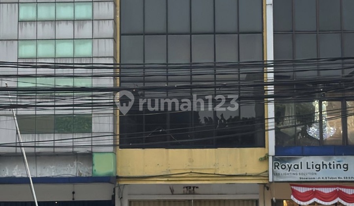 Disewakan Ruko 4 Lantai di Pajajaran Disewakan Ruko 4 Lantai di Pajajaran