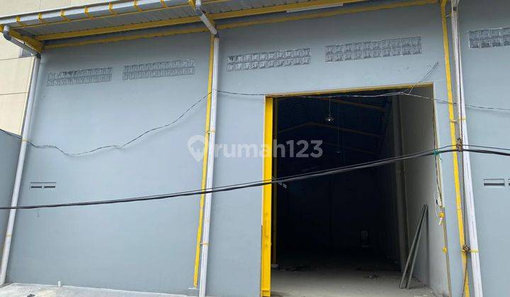Disewakan Gudang Kondisi Baru Hanya Rp. 300jt/thn  8