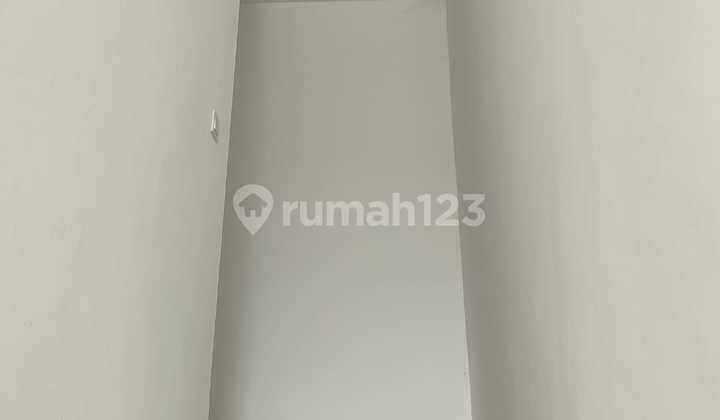 DISEWAKAN RUMAH DI PIK 2 CLUSTER SOUTH MAGENTA 6x15 2