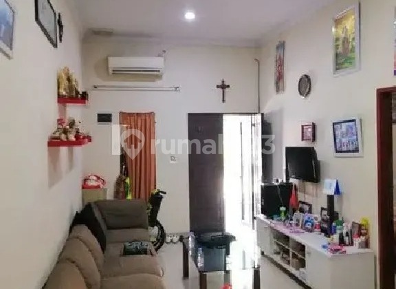 JUAL RUMAH LOKASI DI JALAN DELI INDAH IX 1