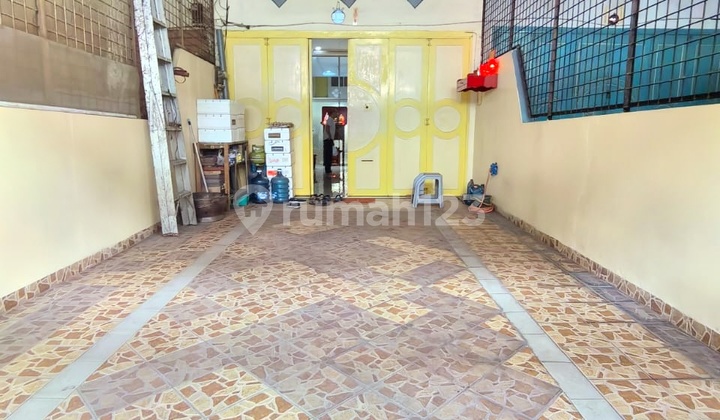 For Sale 32M Long House on Jl Budi Kemenangan Medan Brayan 2