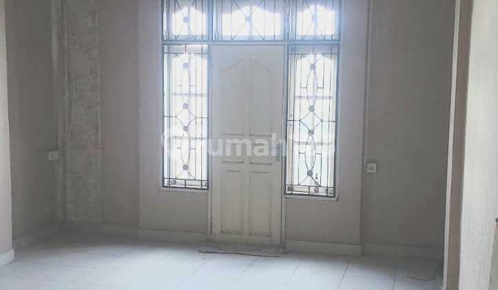 For Sale: Shop House on Jl. Kp Jumhana, Near Asia Mega Mas Complex, Medan 2
