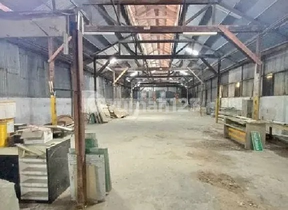 JUAL GUDANG SEKALIGUS RUMAH LOKASI SANGAT STRATEGIS 2