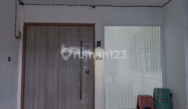 JUAL RUMAH DENGAN DESAIN MINIMALIS DAN MODERN 1