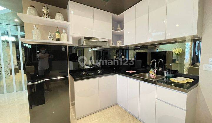 Apartemen the peak tunjungan disewakan murah RIK.YA509 2