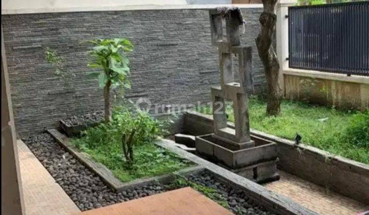 Disewakan dijual Rumah Minimalis di Kedung Baruk Merr  2