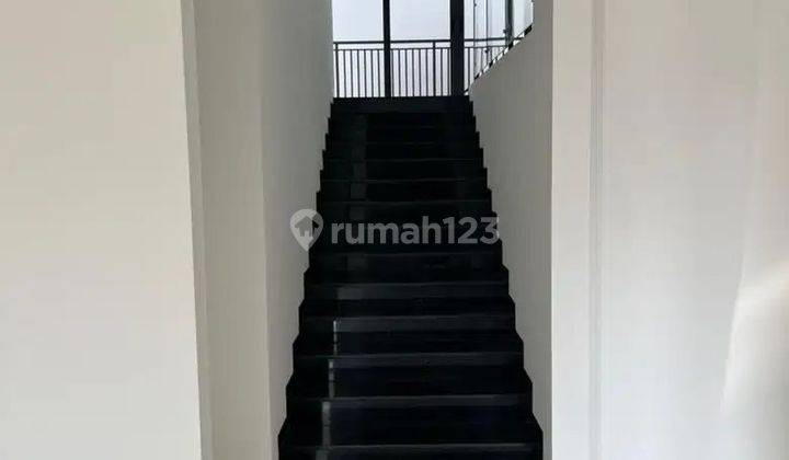 Dijual Rumah Grand Island 3 Lantaidi Pakuwon City Surabaya 2