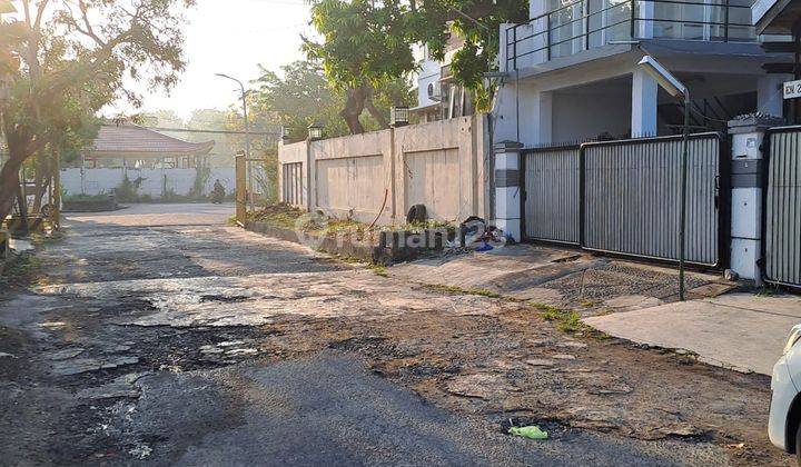 DISEWAKAN Rumah  semi furnish di Darmo Harapan Surabaya 2
