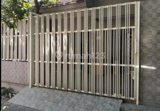 Dijual Rumah di Area Pacar Kembang Tambaksari 1