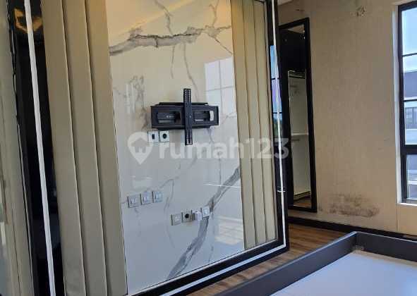 JUAL CEPAT Rumah 3 lantai di Grand Kenjeran Pinewood Surabaya