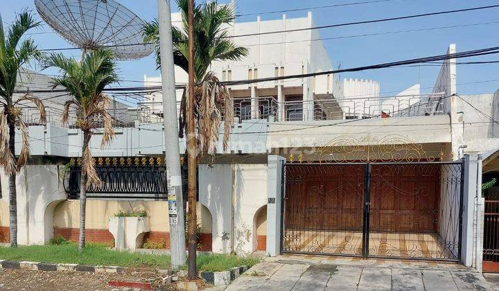 Disewakan Dijual Rumah Pinggir Jl Raya Dharmahusada 1