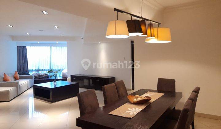 Dijual Murah Apartemen Taman Anggrek 3 Br Furnished Bagus 2