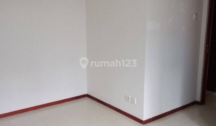 Apartemen Royal Mediterania Garden Bagus Unfurnished termurah  2