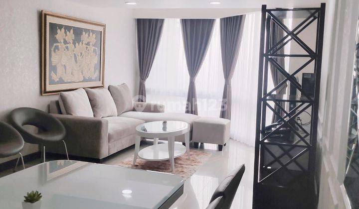 Apartemen Taman Anggrek 2 Kamar Tidur Sudah Renovasi Furnished Best View harga Murah 1