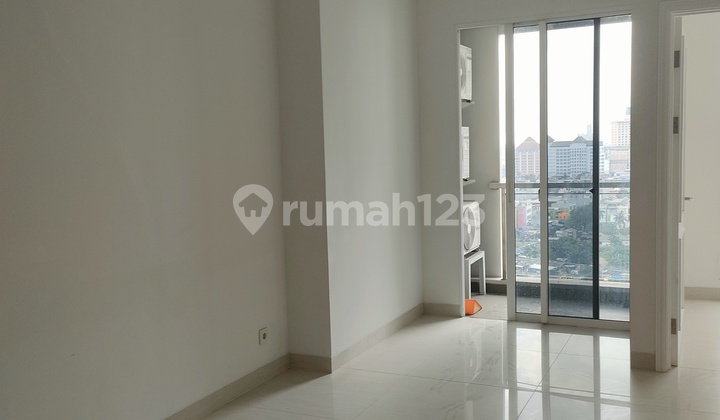 Apartemen Grand Madison 3 Kamar Tidur Unfurnished Bagus Termurah