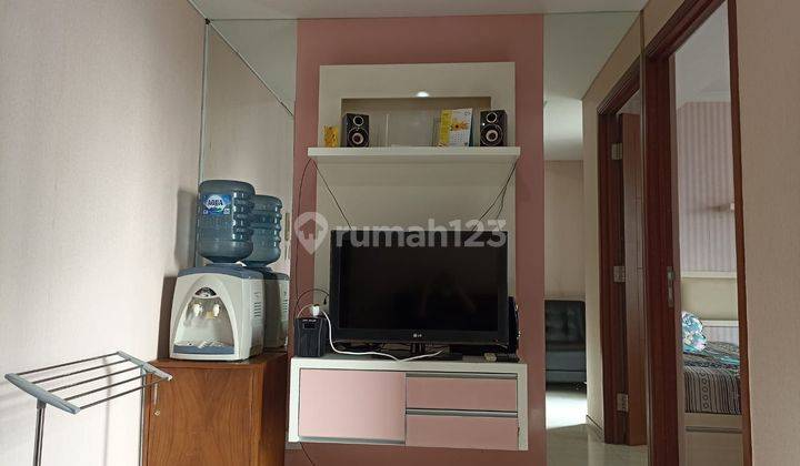 Apartemen Royal Mediterania Garden 2 Kamar Tidur Bagus Semi Furnished Termurah , Dekat Central Park, Untar, Ukrida, Trisakti  2