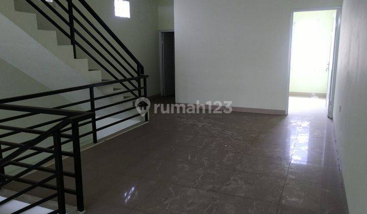 Ruko Baru 3 Lantai dekat Terminal Cicaheum dan Kampus 6