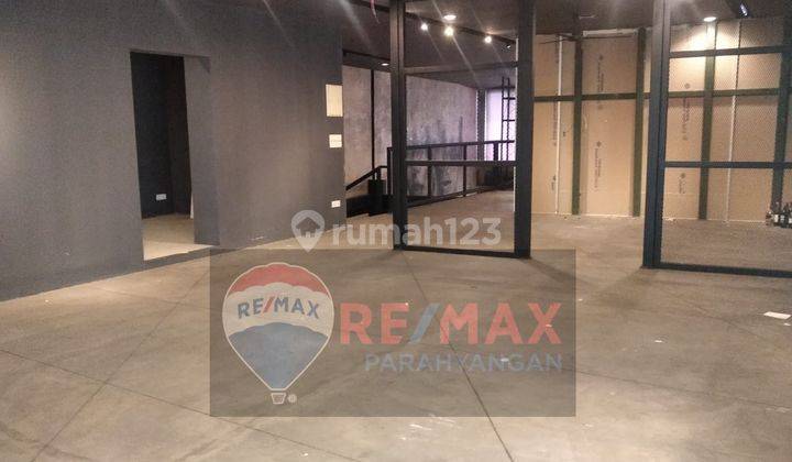Ruko Luas di Mainroad Jalan Braga Pusat Kota  Bandung 4