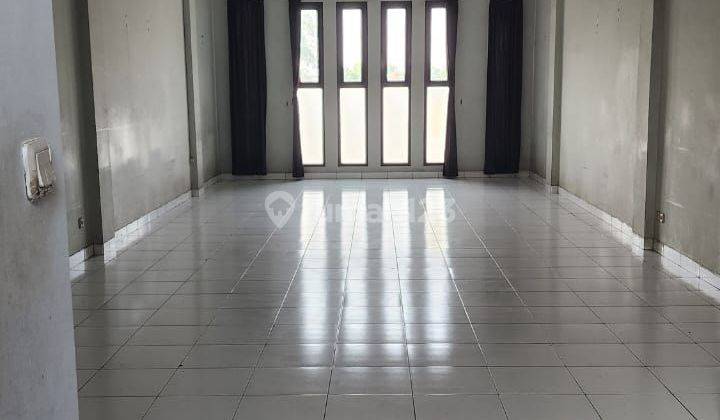 Ruko Super Strategis di Mekarwangi Mainroad Ramai 1
