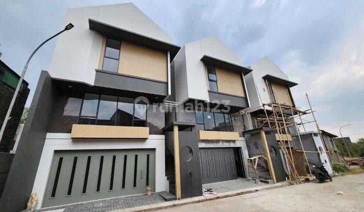 Rumah 2 Lantai Baru di Setra Duta Townhouse Bandung 1