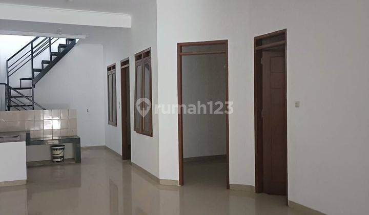 Jarang Ada Siap Huni Rumah Bagus di Singgasana Mekar Wangi