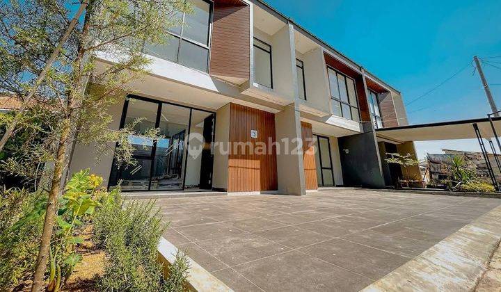 Rumah Townhouse 2 Lantai Minimalis Modern di Kopo Bandung 2