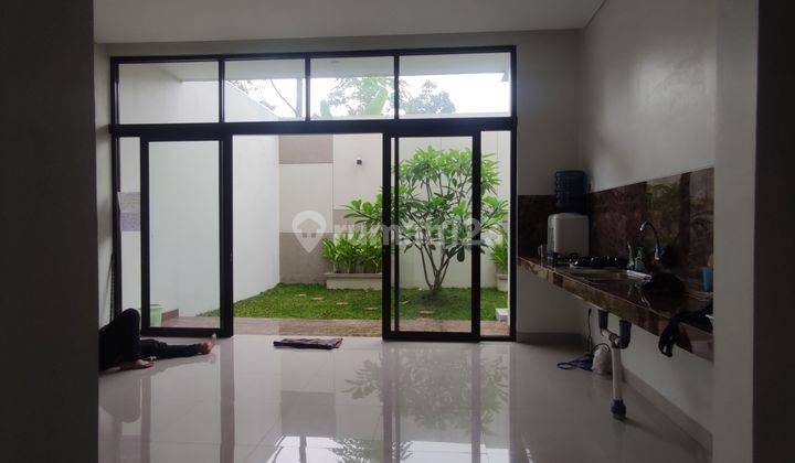 Rumah Baru Modern Luxury di Sayap Batununggal Indah 2