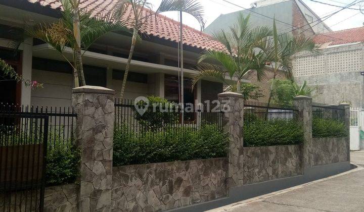 Rumah 2 Lantai Bagus Terawat Dekat Pemkot Cimahi 2