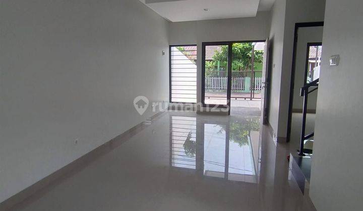 Rumah Minimalis 2 Lantai Baru dekat Summarecon Bandung 2