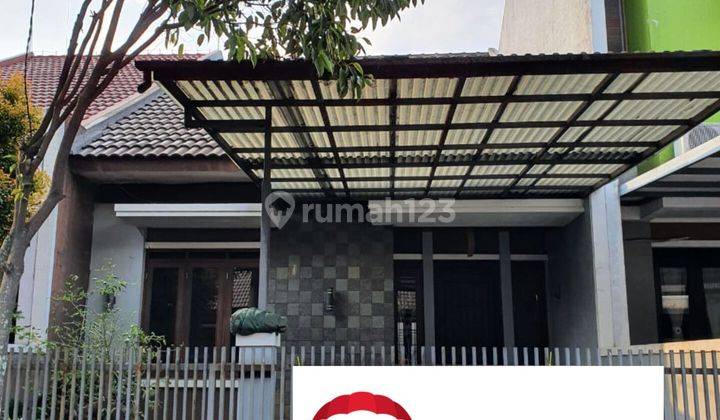 Rumah Asri Nyaman dan Luas di Batununggal Indah 1