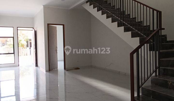 Rumah Baru Di Komplek Elit Mekarwangi Bandung Kota 2