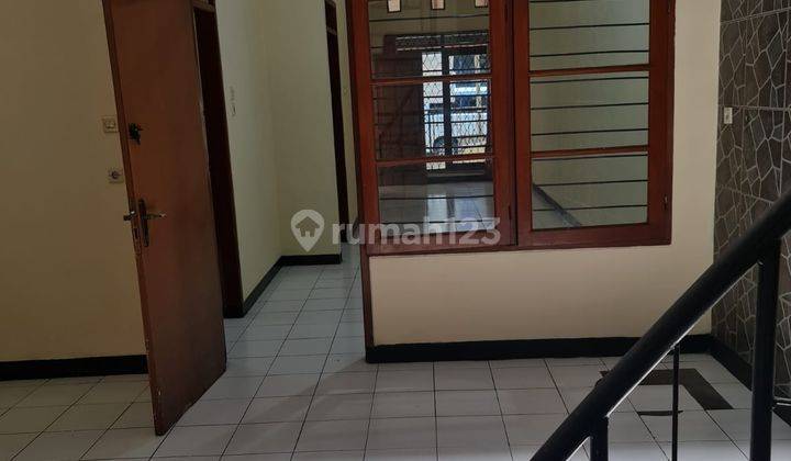 Rumah terawat siap huni disewakan di TKI 2  3