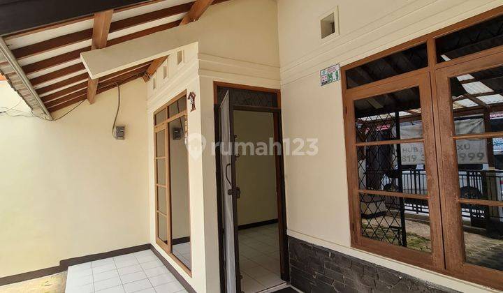 Rumah terawat siap huni disewakan di TKI 2  5