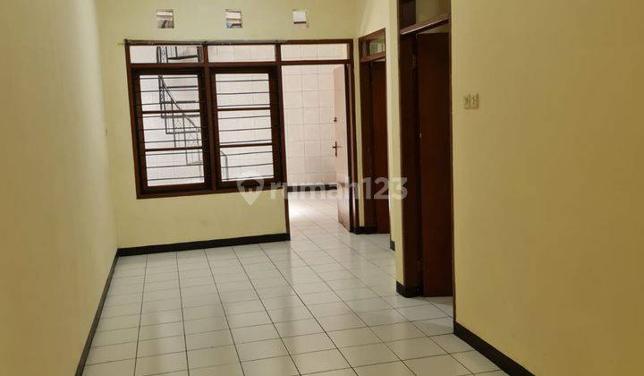 Rumah terawat siap huni disewakan di TKI 2  6