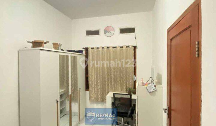 RUMAH DI KOMPLEK GRIYA ALAM SEMESTA GEGER KALONG BDG  2