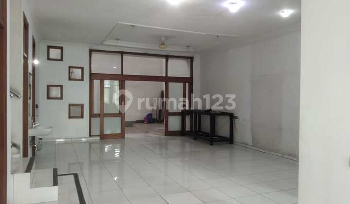 Rumah 2 Lantai Besar & Luas Di Komplek Muara Baru 2