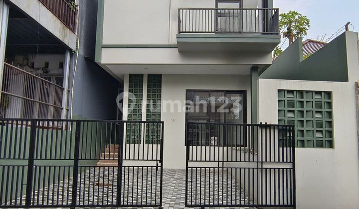 Rumah Baru Modern Lokasi Bagus Di Cigadung