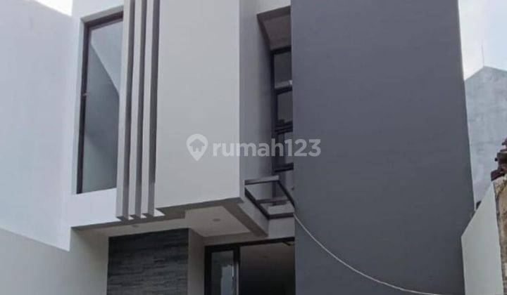 Rumah Baru 2 Lantai Bergaya Modern Lokasi Strategis Dekat Batununggal Indah 1