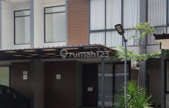 Rumah Baru Siap Huni Di Tengah Kota Bandung 1