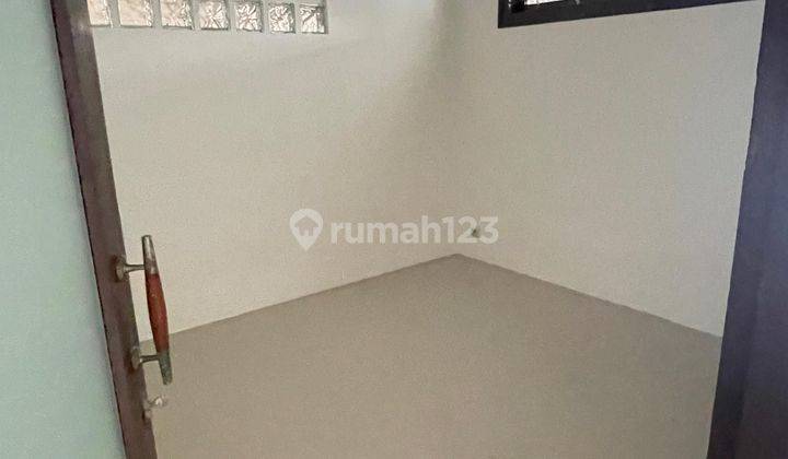 Rumah Bagus & Luas Di Tengah Kota Lebar Muka 12 Meter 2