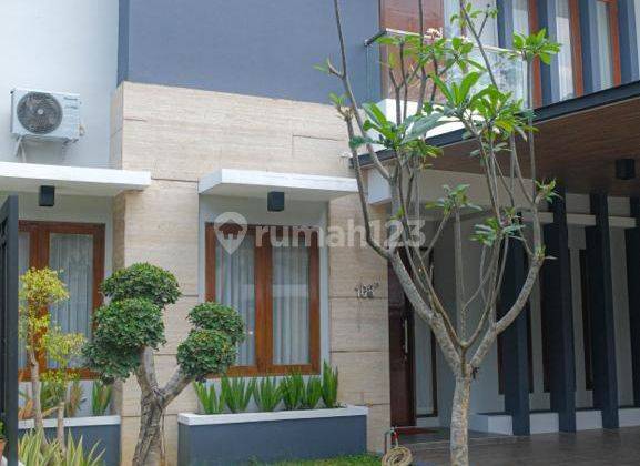 Rumah Full Furnished Mewah & Elegant Di Cluster Cherry Field Bandung 2