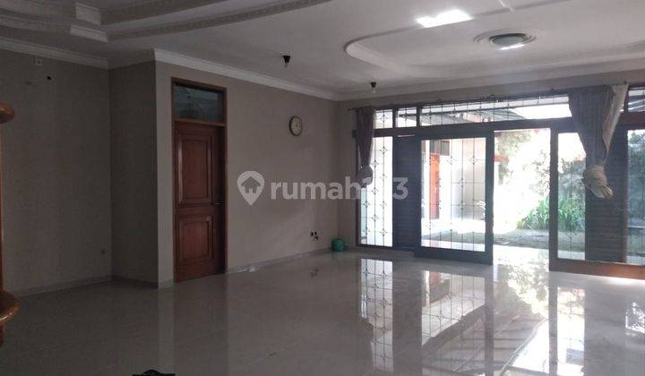 Rumah Besar Tanah Luas Di Bandung Kota 1