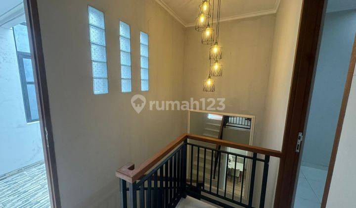 RUMAH 2 Lantai Full furnished Di Cherry Field, Bojong Soang,Bandung  2