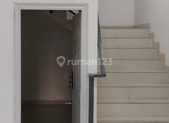 Ruko di Kramat Jaya Siap Pakai Hadap Jalan Utama Luas 6x17 102m2 Semper Jakarta Utara 5