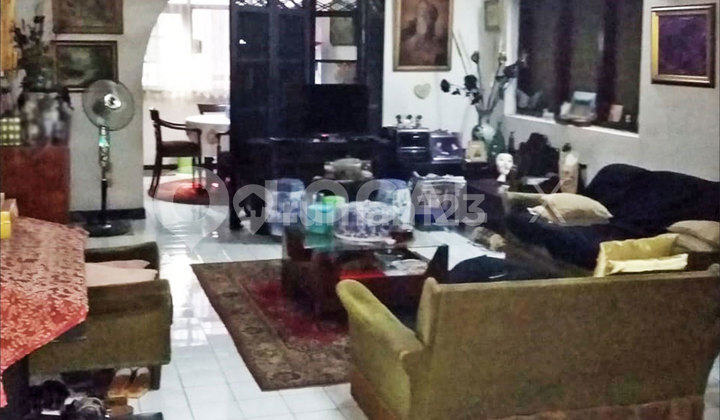 Rumah Rasamala Raya Menteng Dalam, Jakarta Selatan