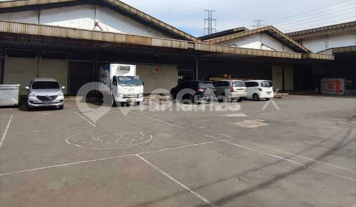 Gudang Yos Sudarso, Tanjung Priok, Jakarta Utara